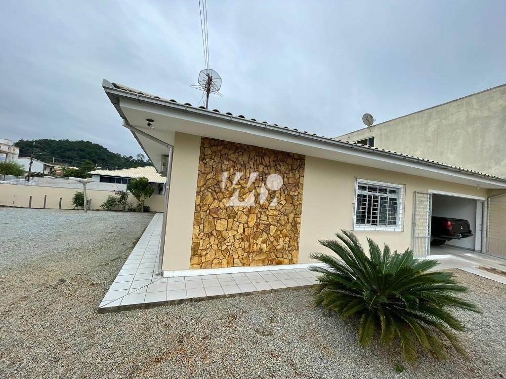 Casa em Bela Vista, Palhoça. 3 quartos, 168m². Imagem 10 de 12